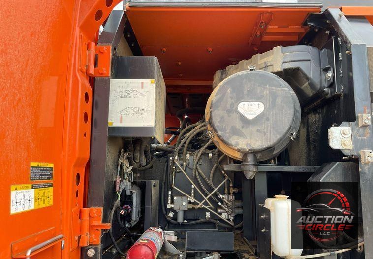2017 Hitachi  ZX300LC-6N excavator