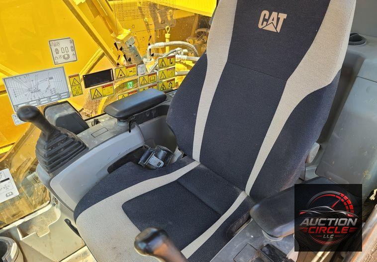 2018 Caterpillar 330FL  excavator