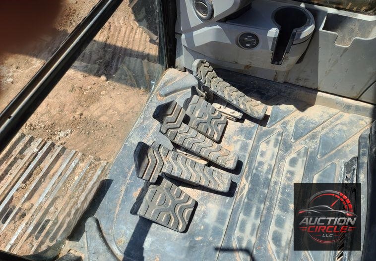 2018 Caterpillar 330FL  excavator