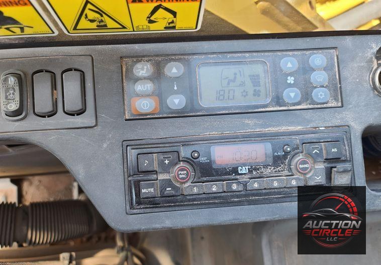 2018 Caterpillar 330FL  excavator