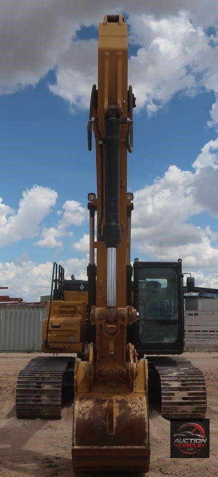 2018 Caterpillar 330FL  excavator