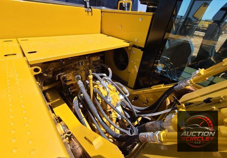 2018 Caterpillar 330FL  excavator