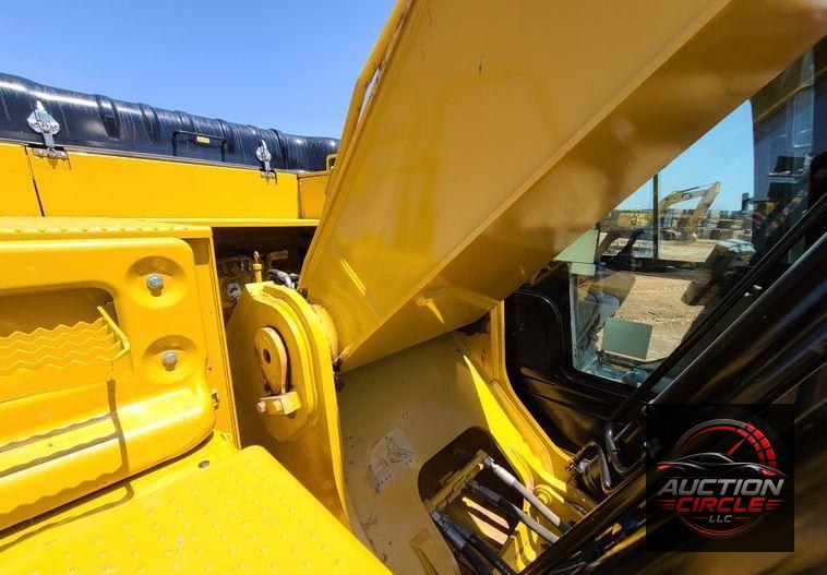 2018 Caterpillar 330FL  excavator