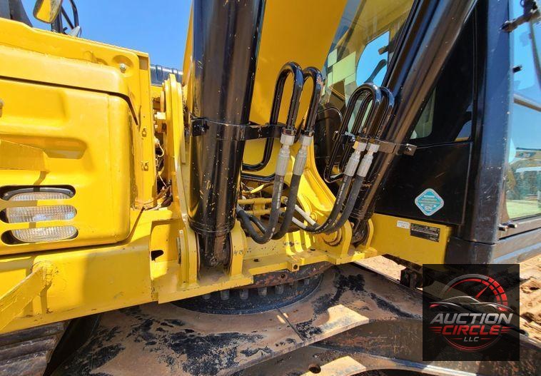 2018 Caterpillar 330FL  excavator