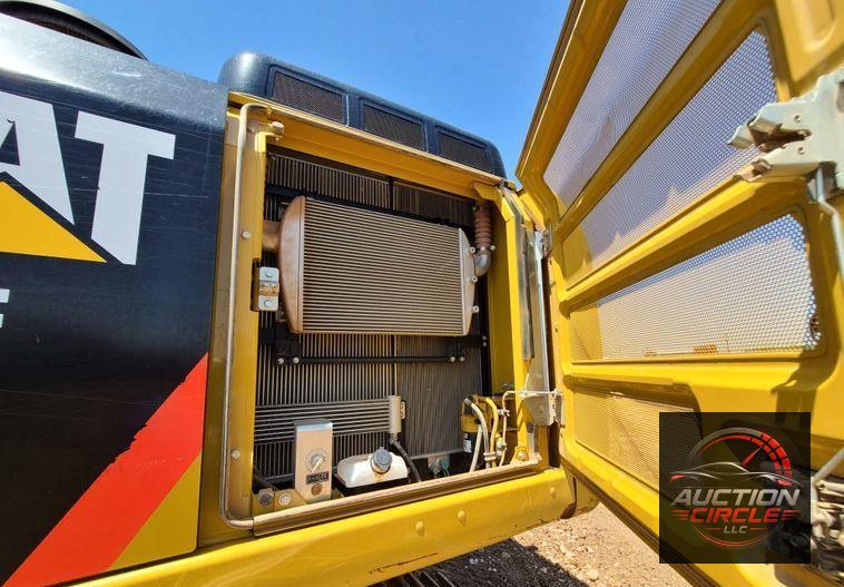 2018 Caterpillar 330FL  excavator