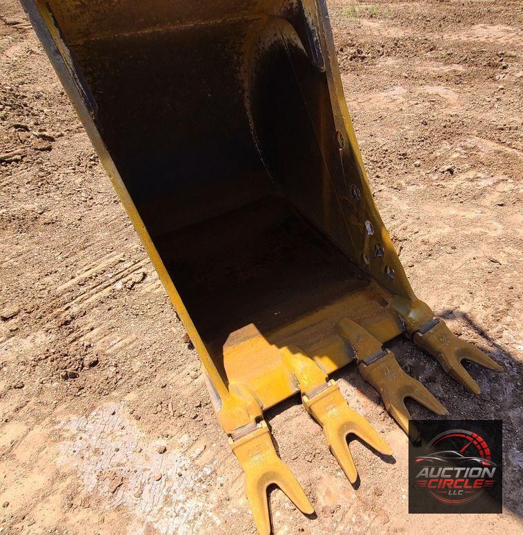 2018 Caterpillar 330FL  excavator