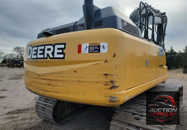 2018 John Deere 210G LC  excavator