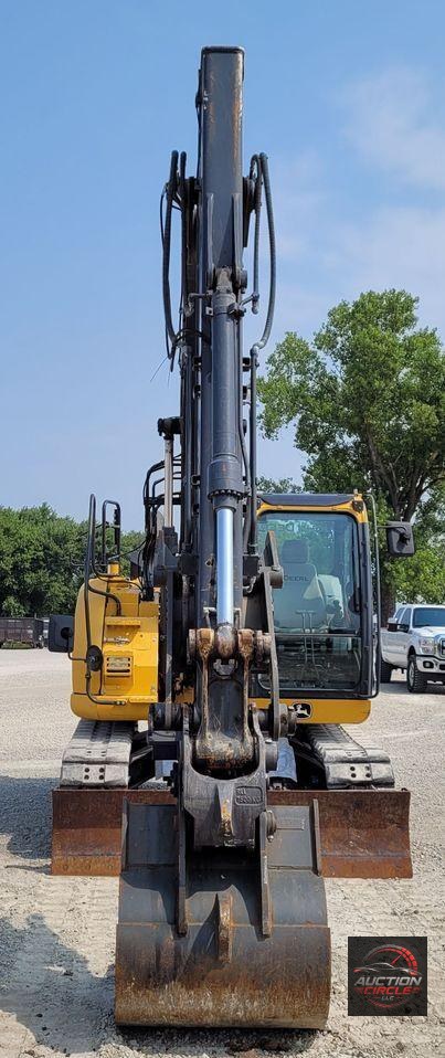 2017 John Deere 135G  excavator