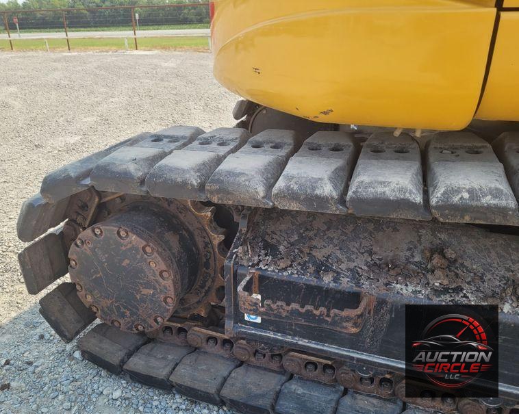 2017 John Deere 135G  excavator