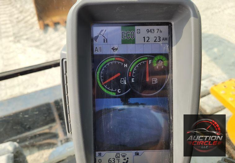 2017 John Deere 135G  excavator