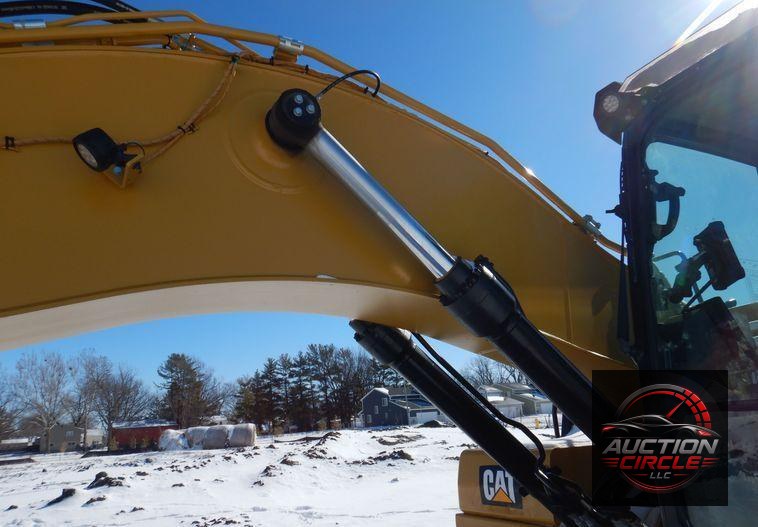 2019 Caterpillar 320  excavator