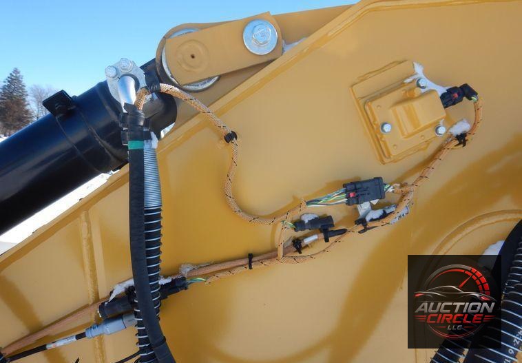 2019 Caterpillar 320  excavator