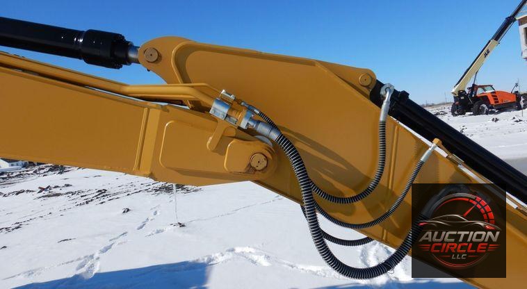 2019 Caterpillar 320  excavator