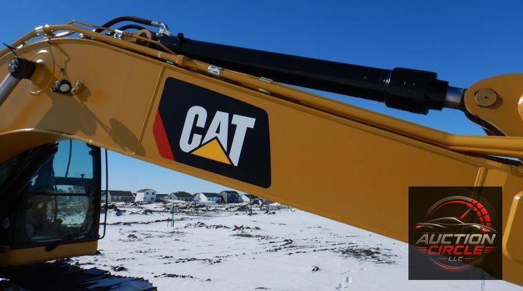 2019 Caterpillar 320  excavator