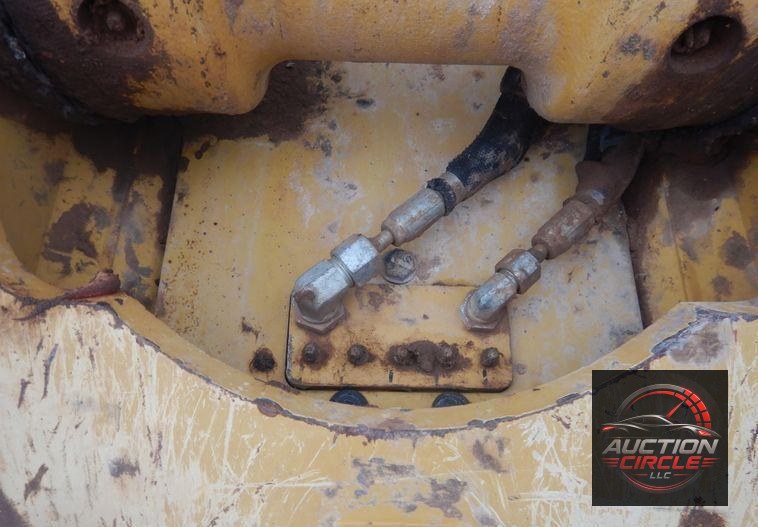 2018 Caterpillar 323  excavator