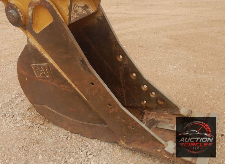 2018 Caterpillar 323  excavator