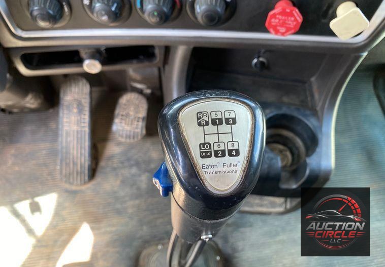 2014 Kenworth T805  dump truck