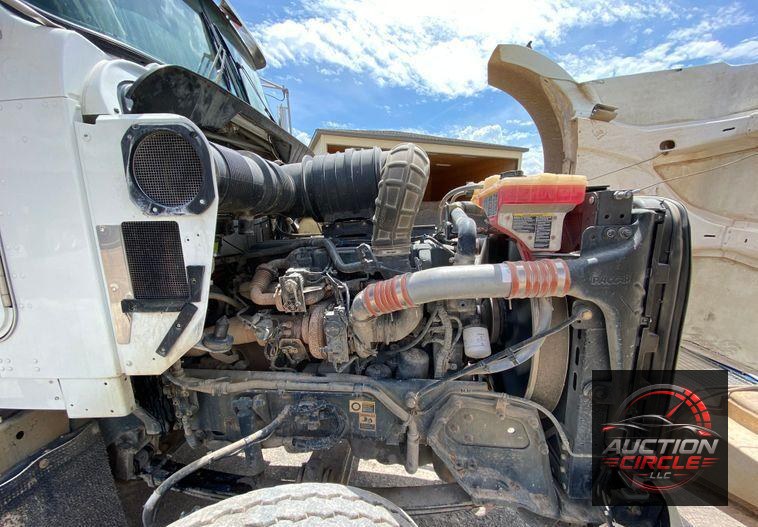 2014 Kenworth T805  dump truck