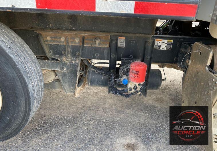 2014 Kenworth T805  dump truck