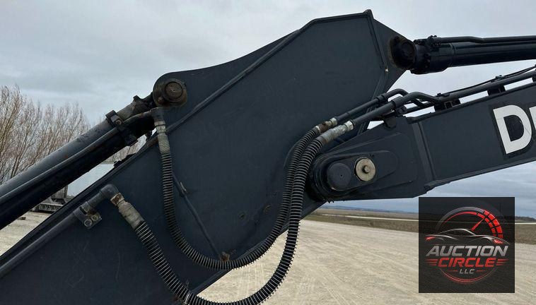 2017 John Deere 245G LC  excavator