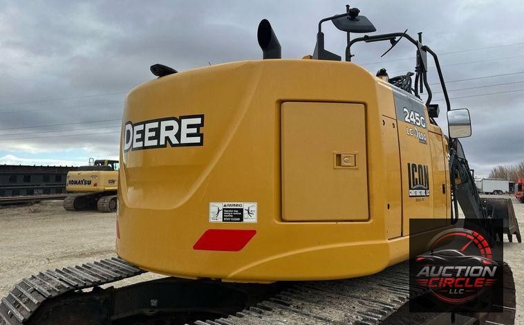 2017 John Deere 245G LC  excavator