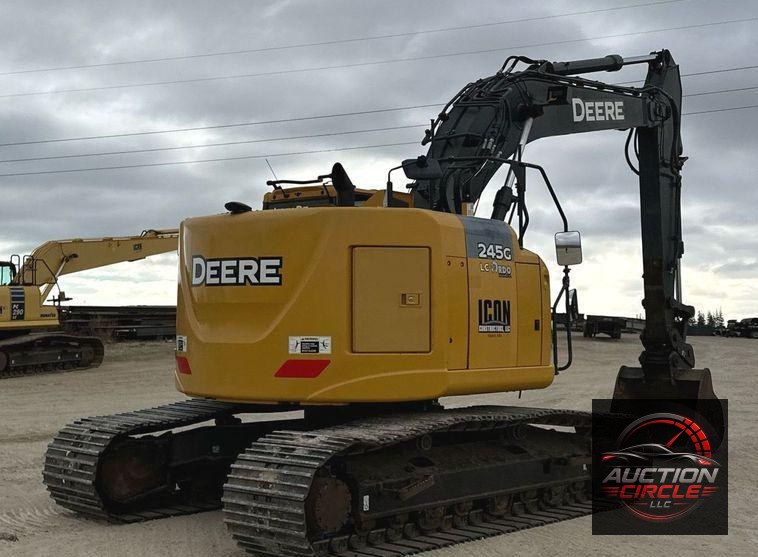 2017 John Deere 245G LC  excavator