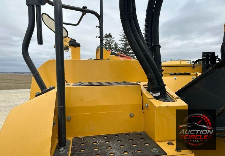 2017 John Deere 245G LC  excavator