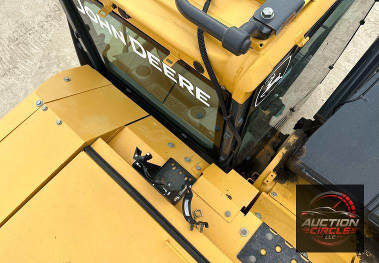 2017 John Deere 245G LC  excavator