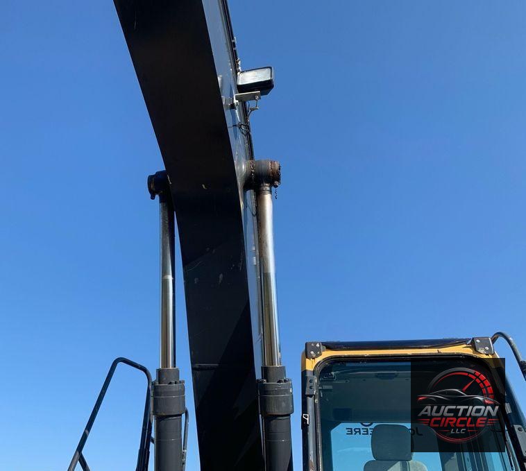 2019 John Deere 180G LC  excavator