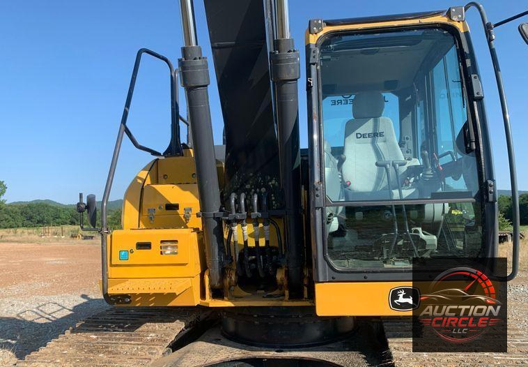 2019 John Deere 180G LC  excavator