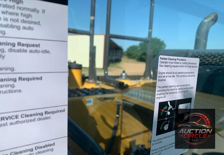 2019 John Deere 180G LC  excavator
