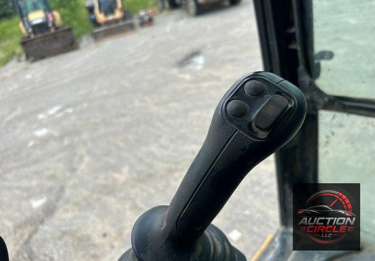 2018 Caterpillar 335F L CR excavator