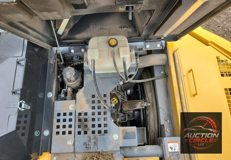 2022 John Deere 135G  excavator