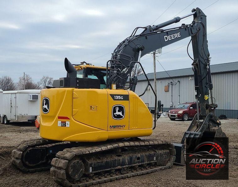2022 John Deere 135G  excavator