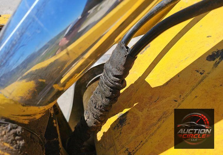 2019 Komatsu  PC240LC-11 excavator