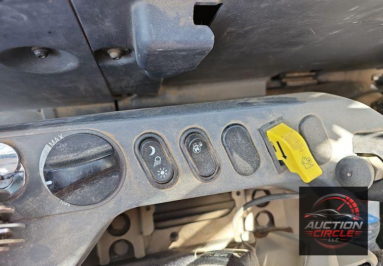 2019 Komatsu  PC240LC-11 excavator