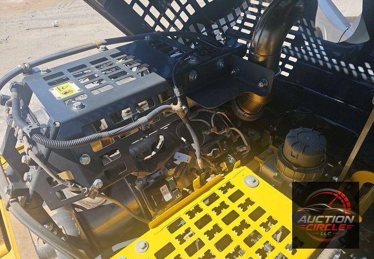 2019 Komatsu  PC240LC-11 excavator