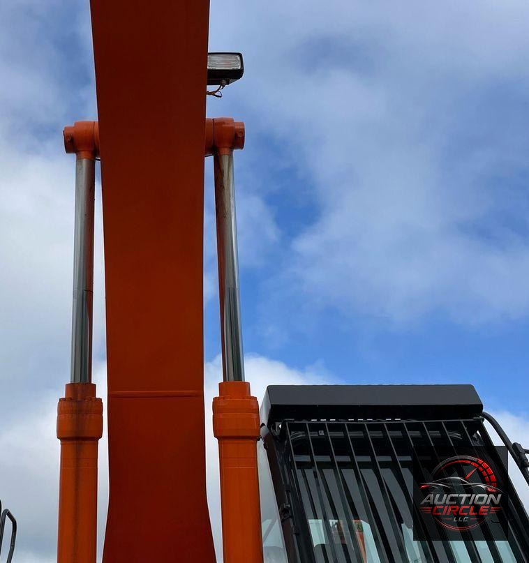 2016 Hitachi  ZX300LC-6N excavator