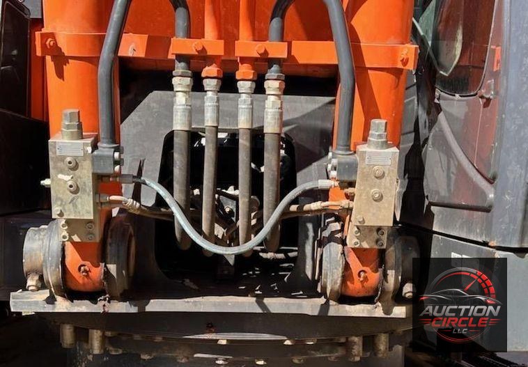 2016 Hitachi  ZX300LC-6N excavator