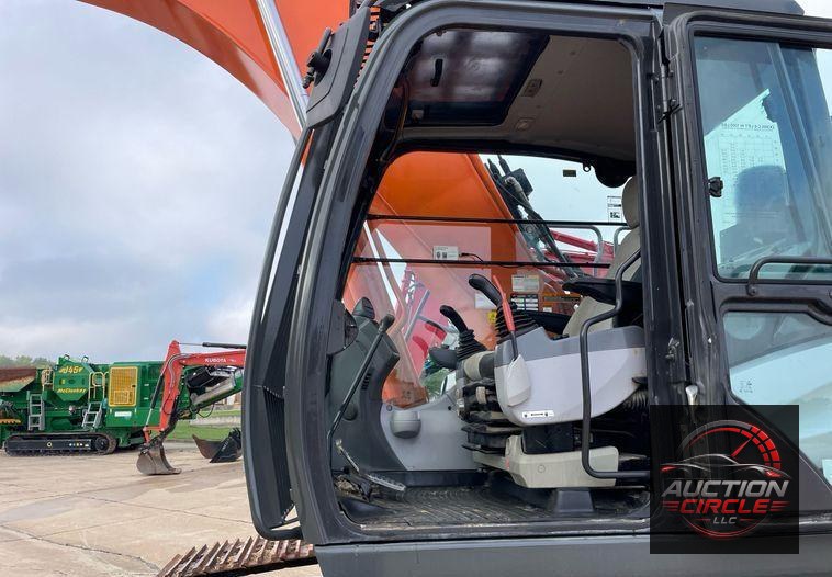 2016 Hitachi  ZX300LC-6N excavator