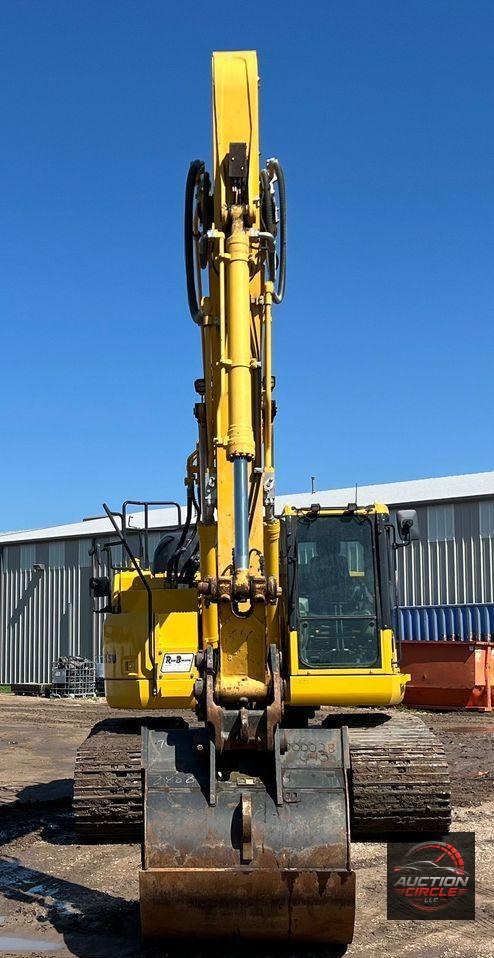 2020 Komatsu PC238USLC-11 excavator