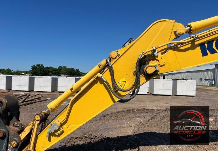 2020 Komatsu PC238USLC-11 excavator