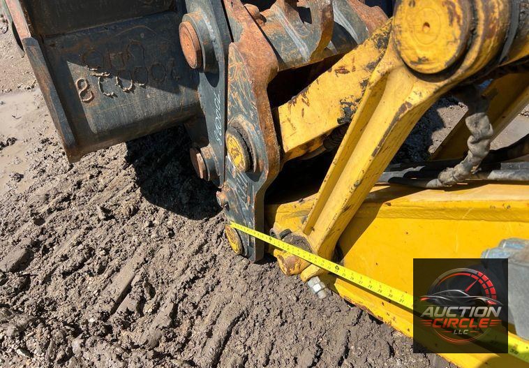 2020 Komatsu PC238USLC-11 excavator