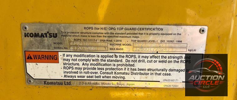 2020 Komatsu PC238USLC-11 excavator