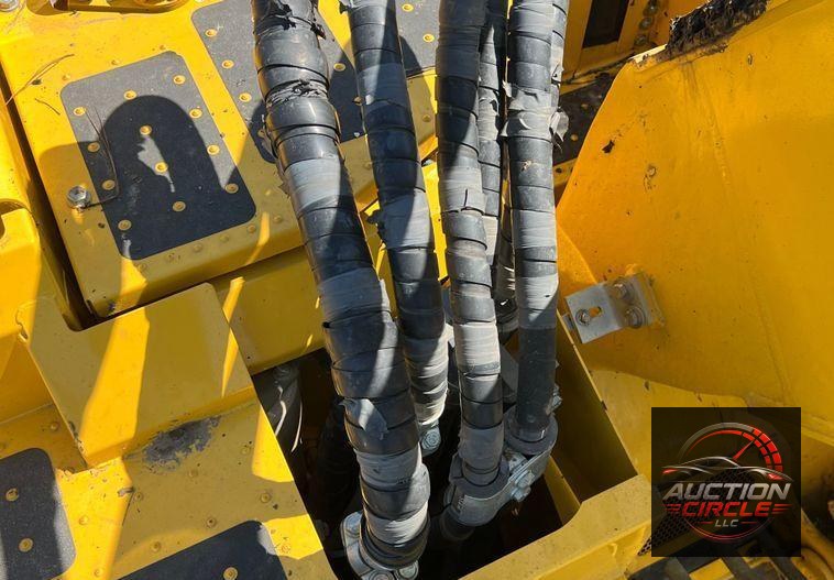 2020 Komatsu PC238USLC-11 excavator