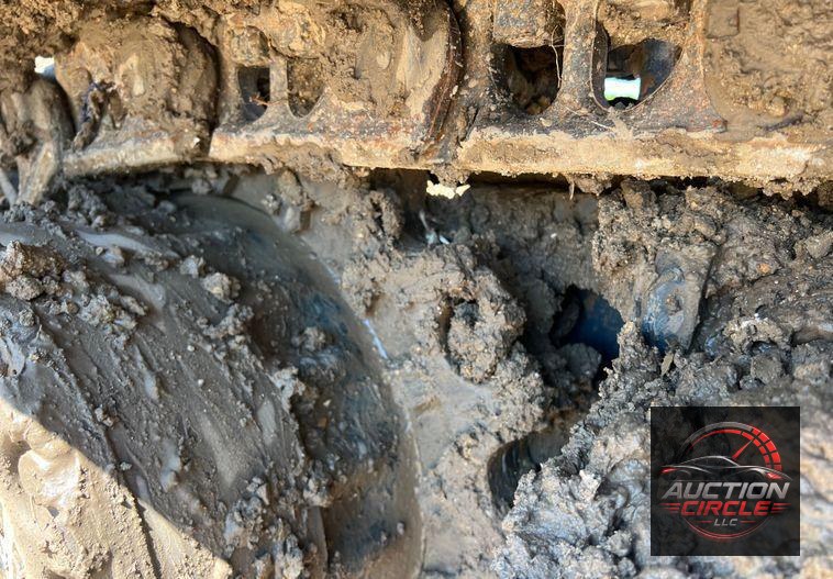 2020 Komatsu PC238USLC-11 excavator
