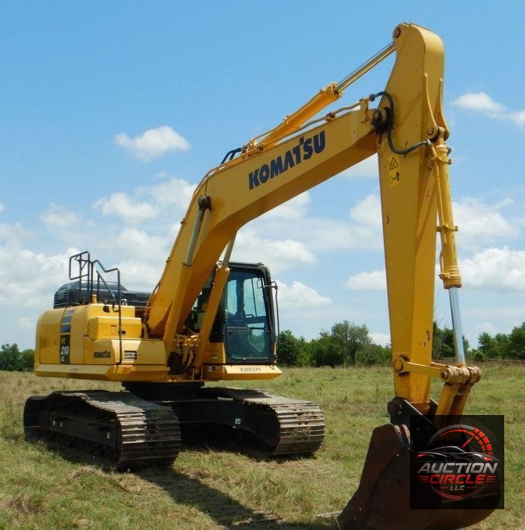 2018 Komatsu PC210LC-11  excavator