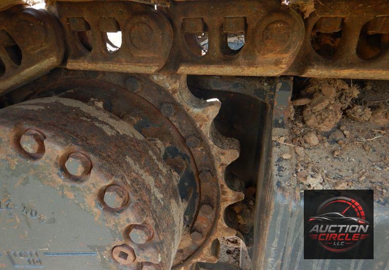 2018 Komatsu PC210LC-11  excavator