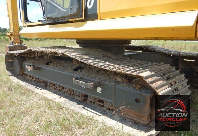 2018 Komatsu PC210LC-11  excavator