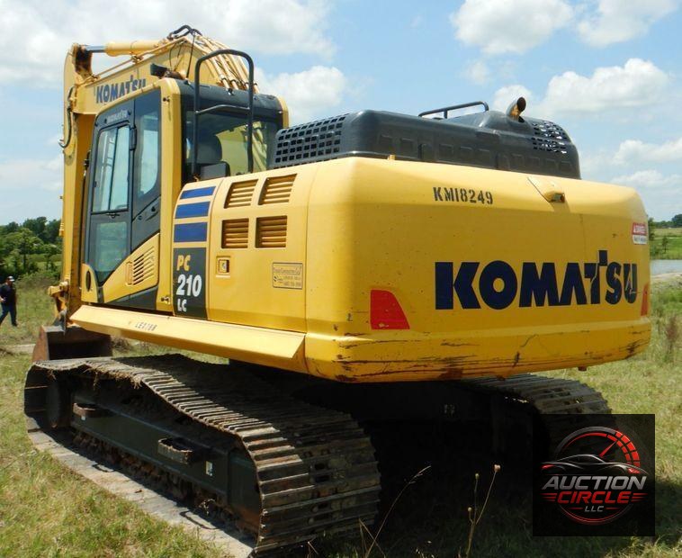 2018 Komatsu PC210LC-11  excavator